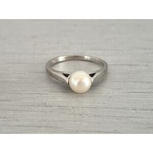 Vintage 14K White Gold Cathedral Cultured Pearl Ring